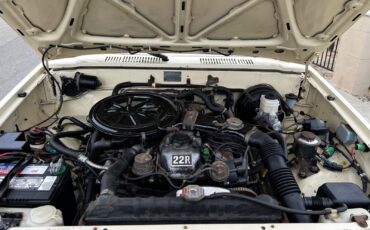 Toyota-4Runner-1984-SUV-31