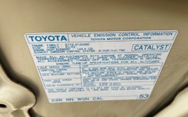Toyota-4Runner-1984-SUV-37