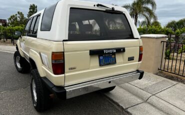 Toyota-4Runner-1984-SUV-5