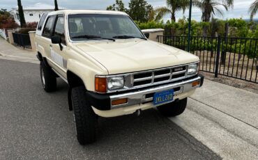 Toyota-4Runner-1984-SUV-7