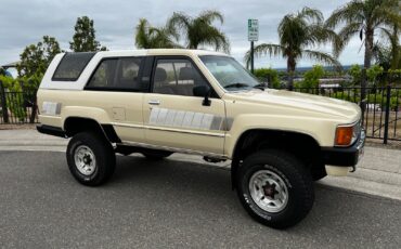 Toyota-4Runner-1984-SUV-8