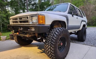 Toyota-4Runner-1987-SUV-11