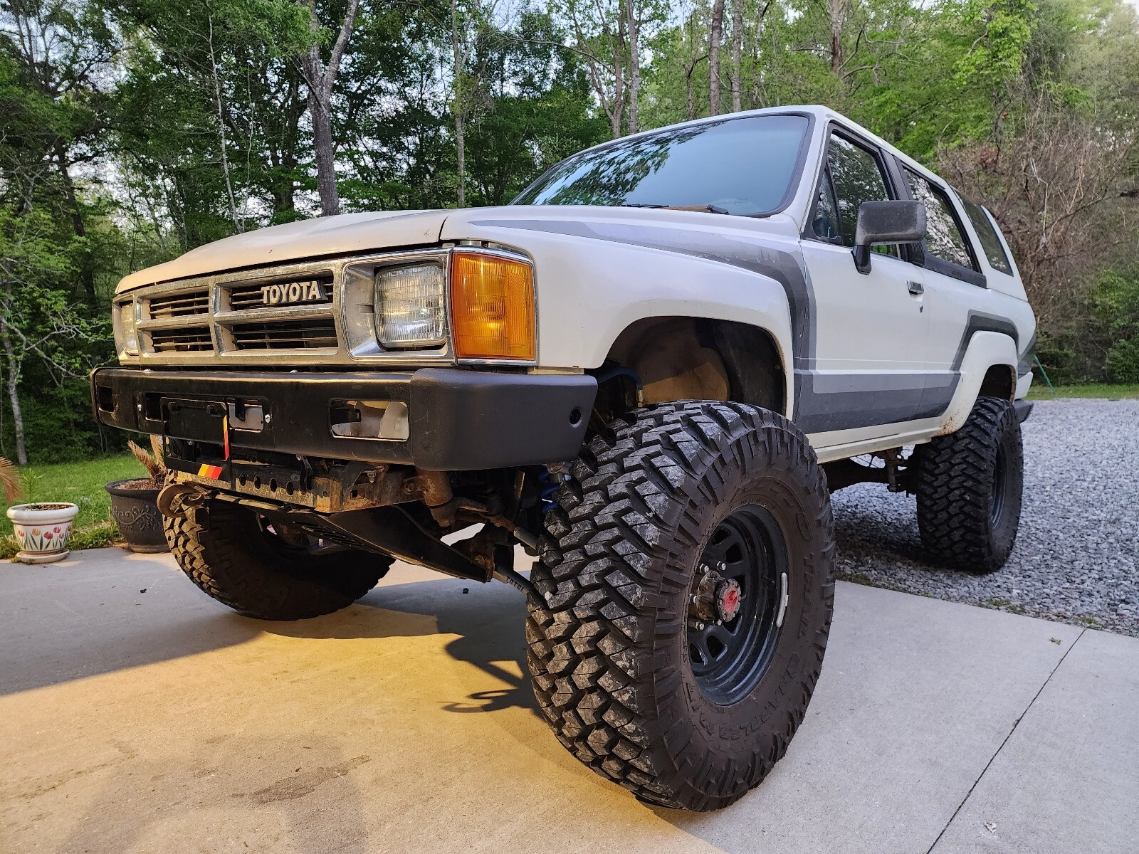 Toyota-4Runner-1987-SUV-11