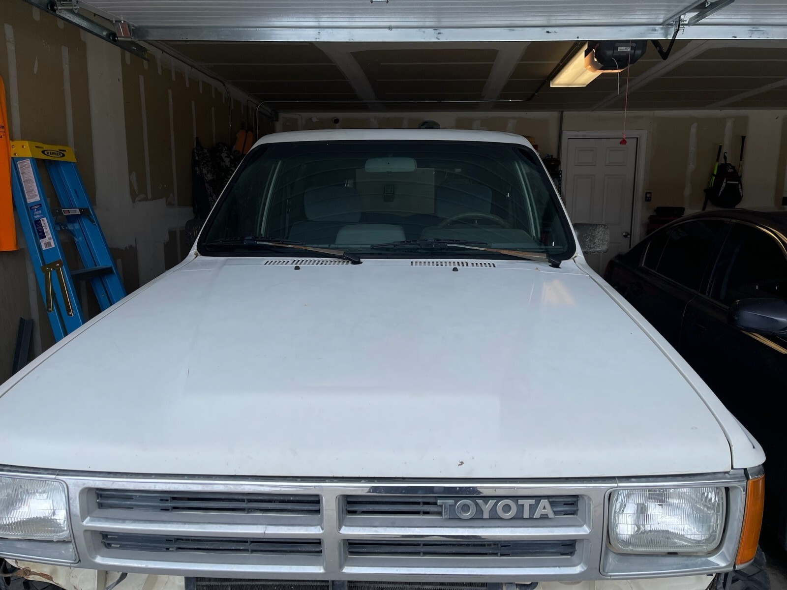 Toyota-4Runner-1987-SUV-5
