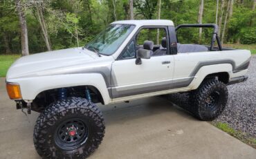 Toyota-4Runner-1987-SUV-9
