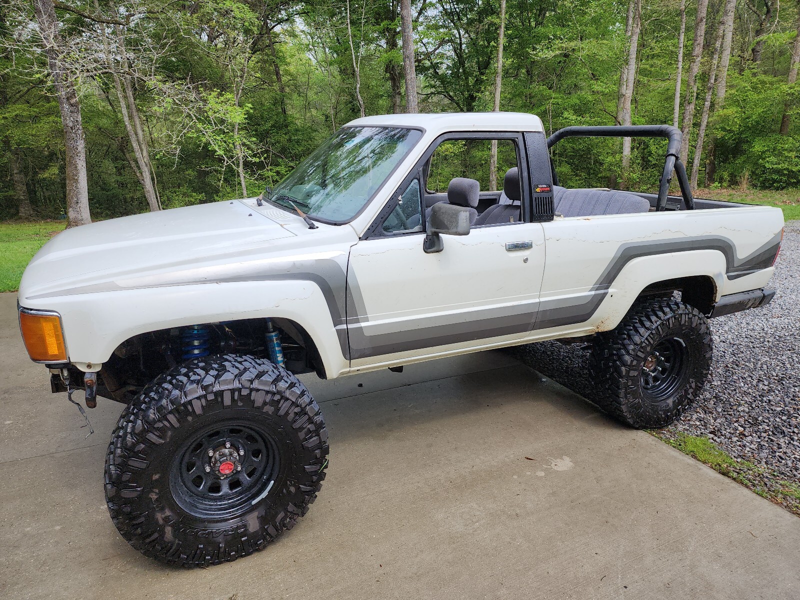 Toyota-4Runner-1987-SUV-9