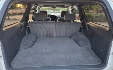 Toyota-4Runner-1995-SUV-11
