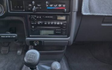 Toyota-4Runner-1995-SUV-17