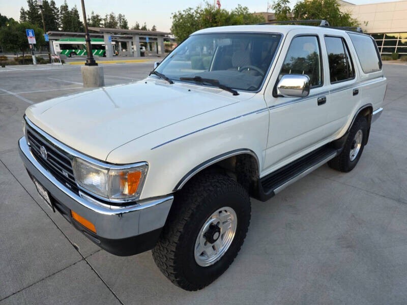 Toyota-4Runner-1995-SUV-3