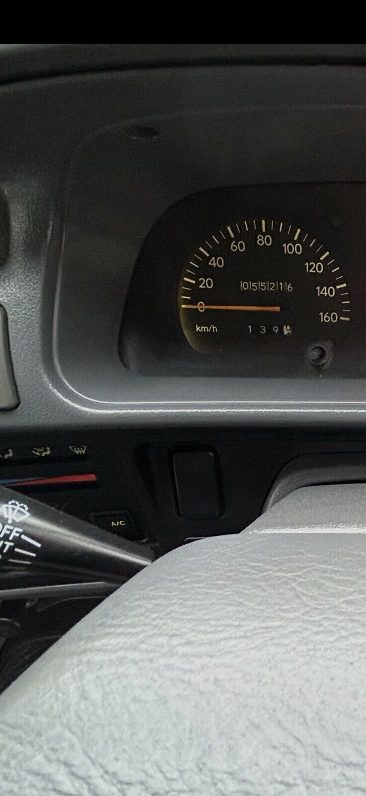 Toyota-Avalon-1995-Standard-Passenger-Van-10