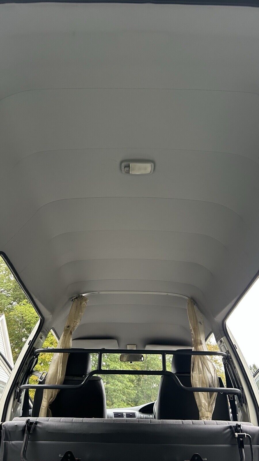 Toyota-Avalon-1995-Standard-Passenger-Van-16