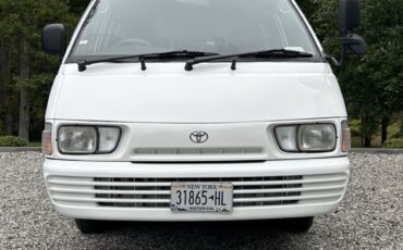 Toyota-Avalon-1995-Standard-Passenger-Van-9