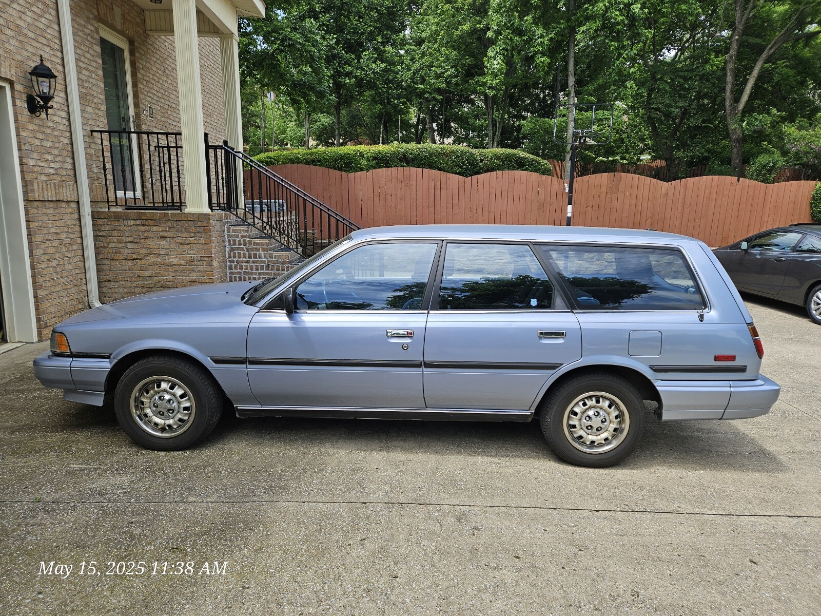 Toyota-Camry-1987-2
