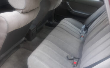 Toyota-Camry-1991-Sedan-6