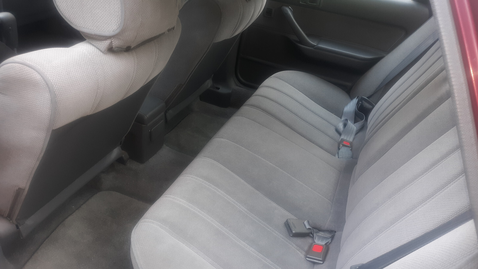 Toyota-Camry-1991-Sedan-6