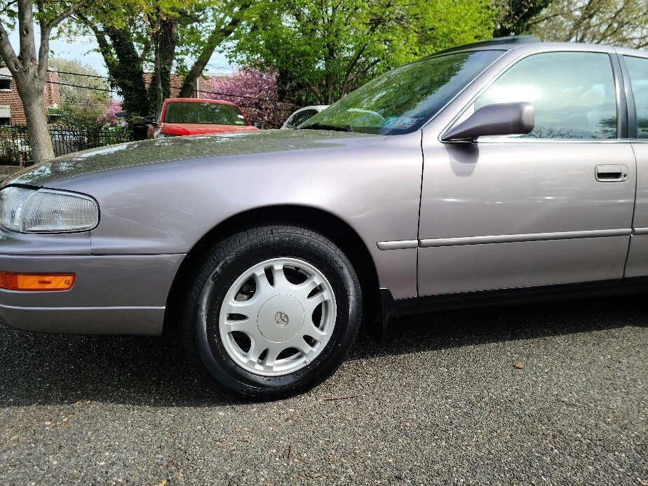 Toyota-Camry-1994-Sedan-1
