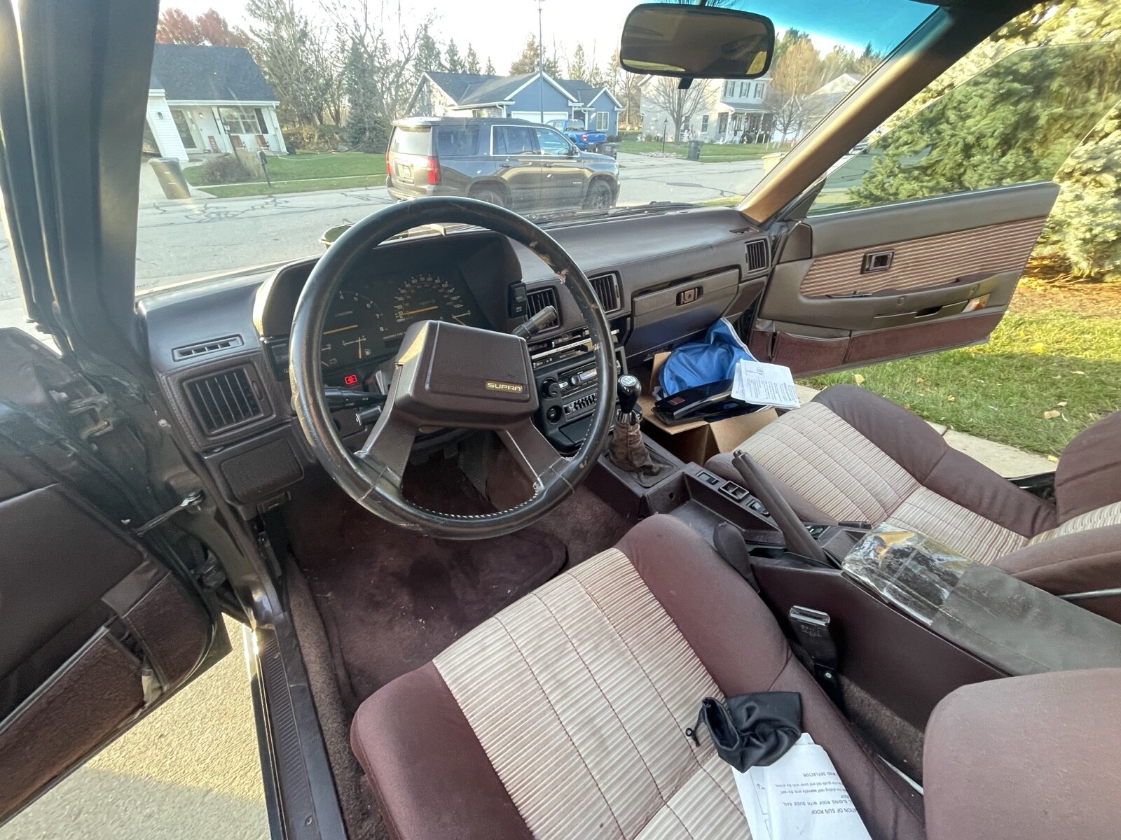 Toyota-Celica-1984-Hatchback-17