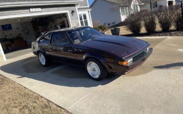 Toyota-Celica-1984-Hatchback-2