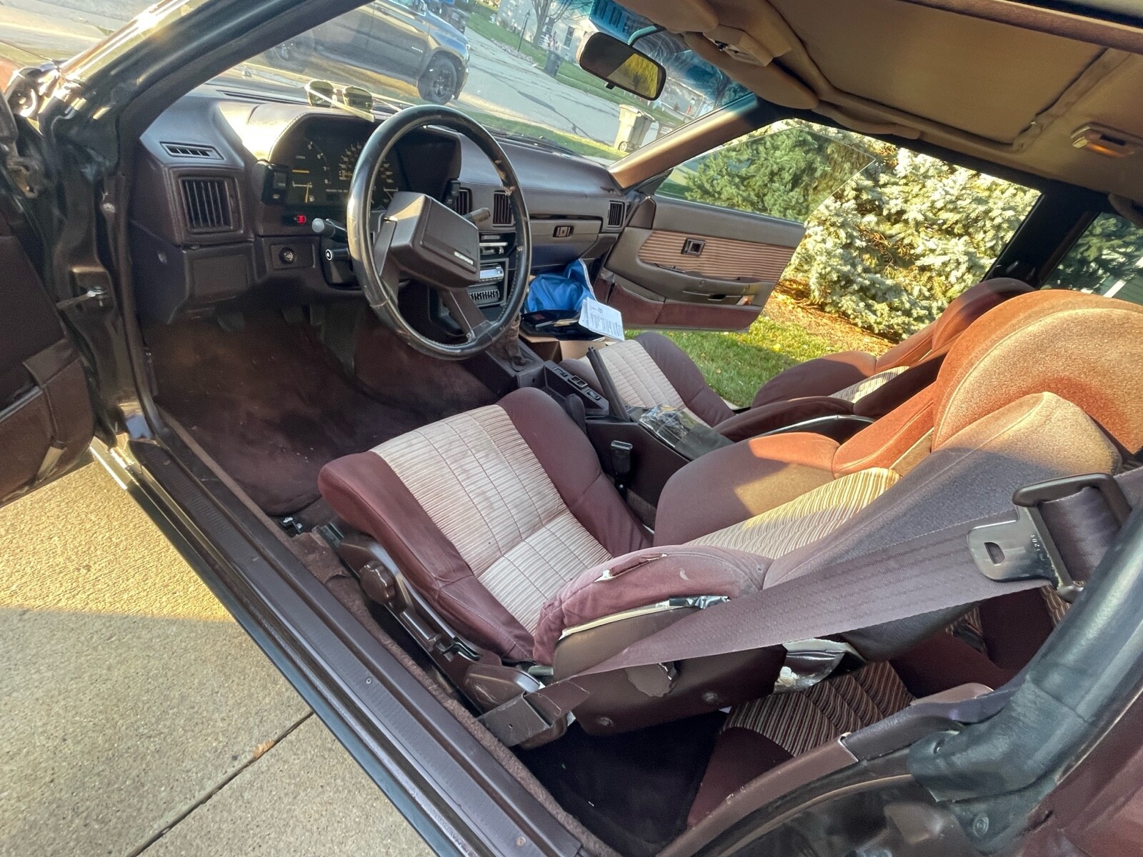 Toyota-Celica-1984-Hatchback-24