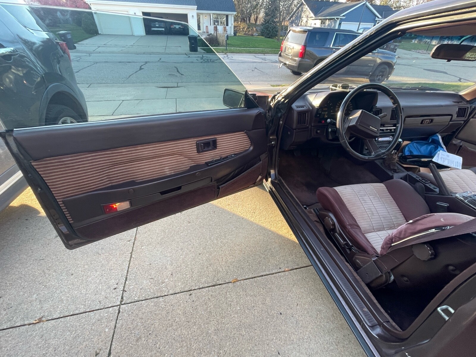 Toyota-Celica-1984-Hatchback-25