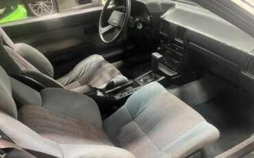 Toyota-Celica-1985-Convertible-12
