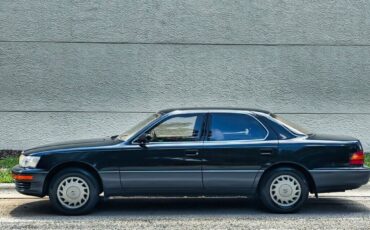 Toyota-Celsior-1991-Sedan-13