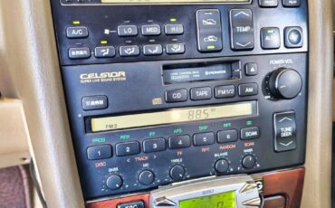Toyota-Celsior-1991-Sedan-26