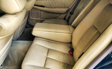 Toyota-Celsior-1991-Sedan-33