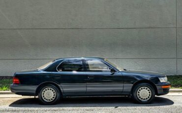 Toyota-Celsior-1991-Sedan-8