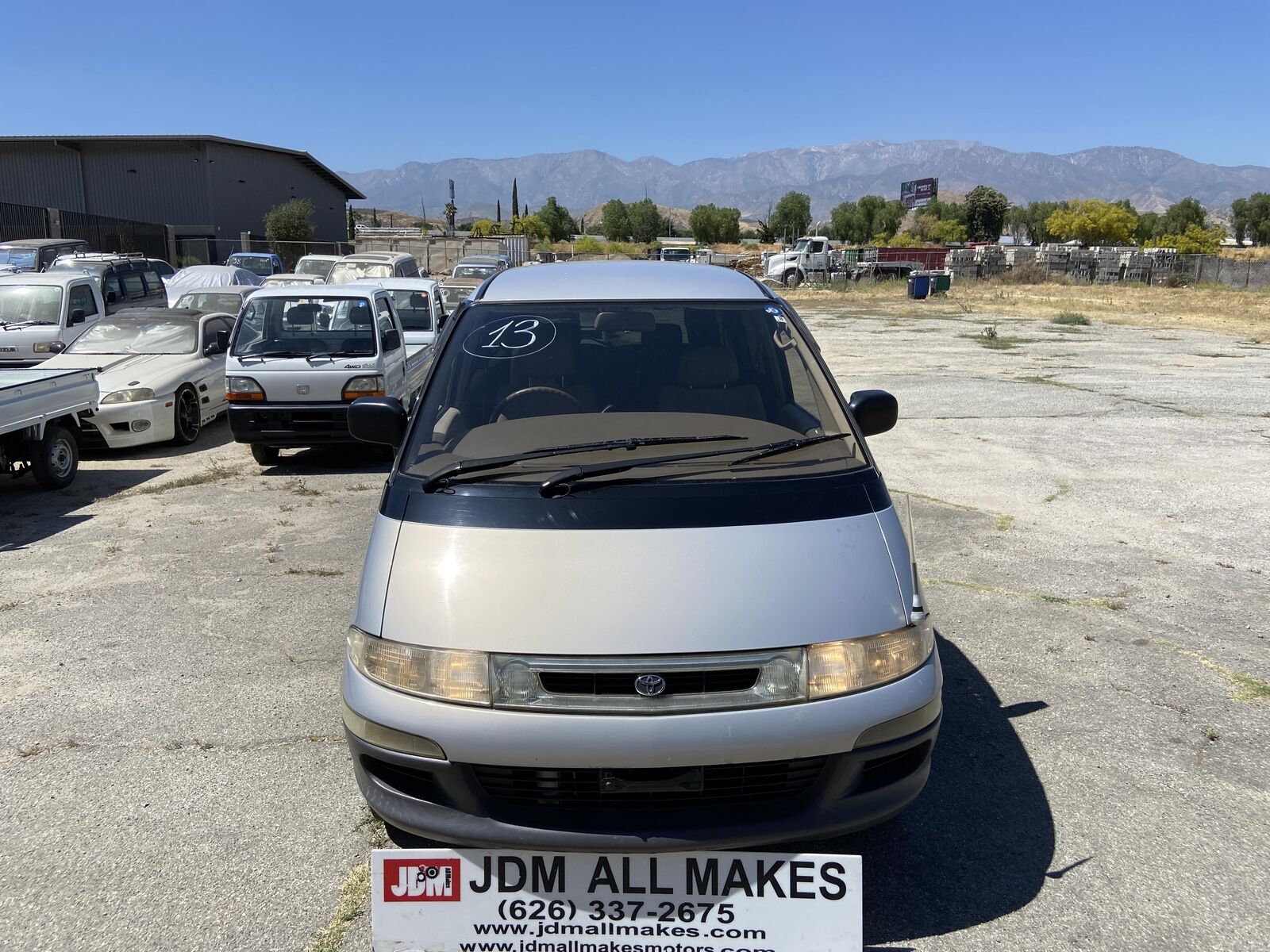 Toyota-Estima-1993-VAN-1