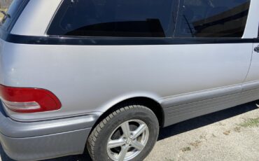 Toyota-Estima-1993-VAN-15