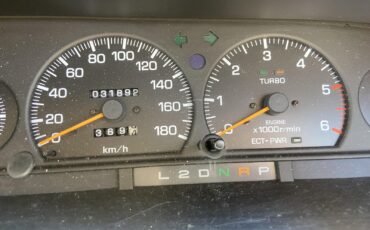 Toyota-Estima-1993-VAN-19