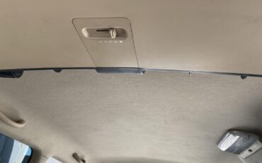 Toyota-Estima-1993-VAN-29