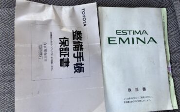 Toyota-Estima-1993-VAN-39