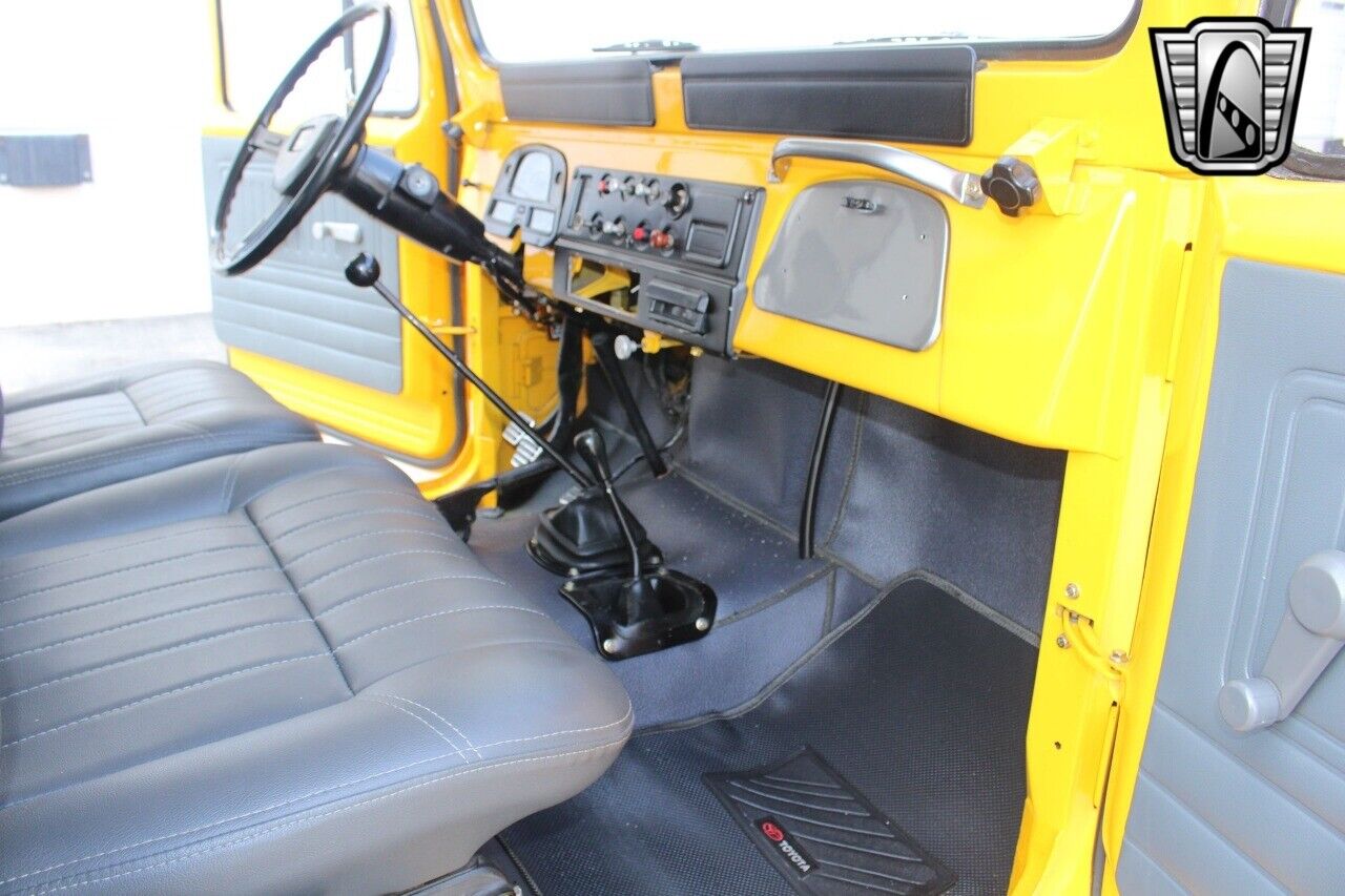Toyota-FJ43-1978-other-20