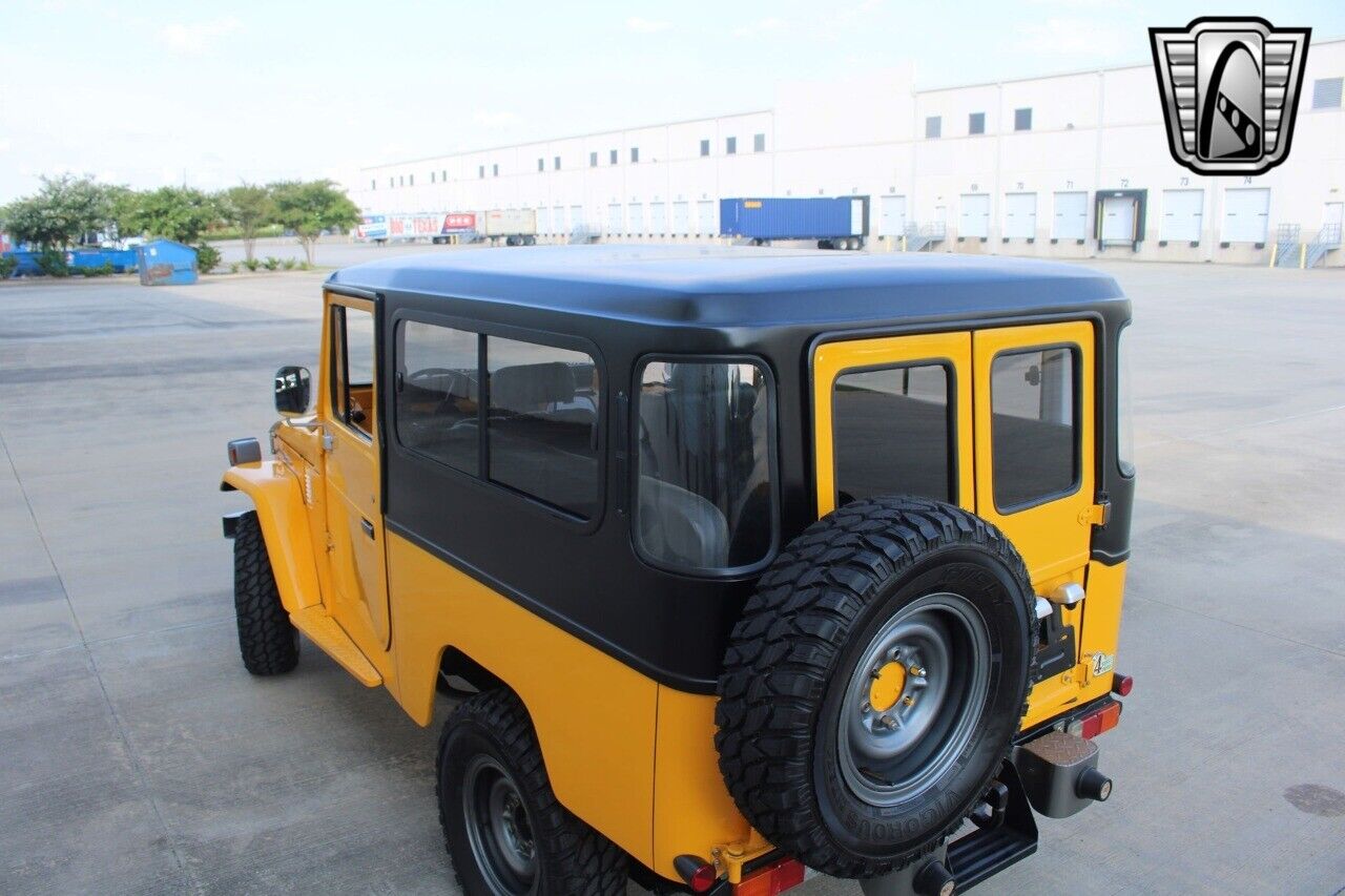 Toyota-FJ43-1978-other-26