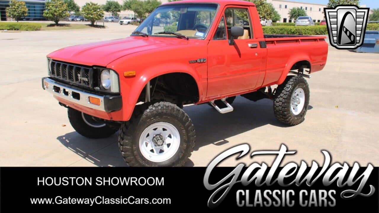 Toyota Hilux 1982 --