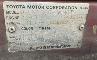 Toyota-Hilux-Surf-1990-9
