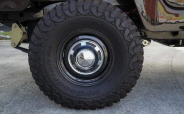 Toyota-Land-Cruiser-1965-12