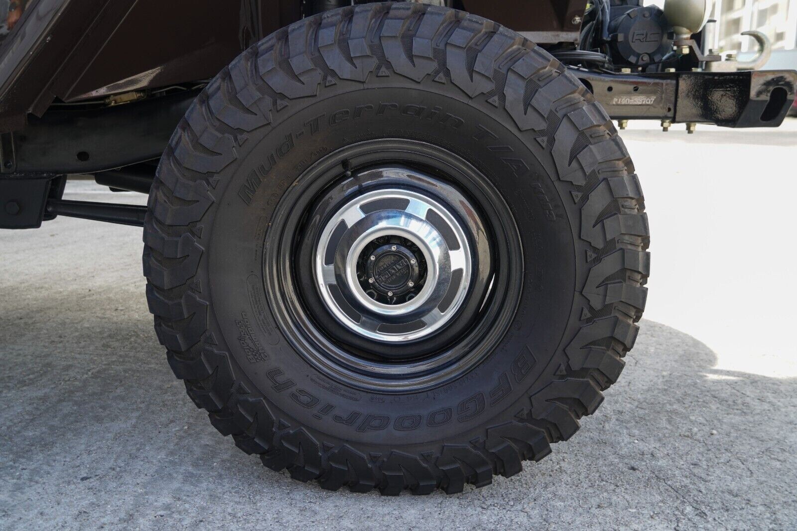 Toyota-Land-Cruiser-1965-13
