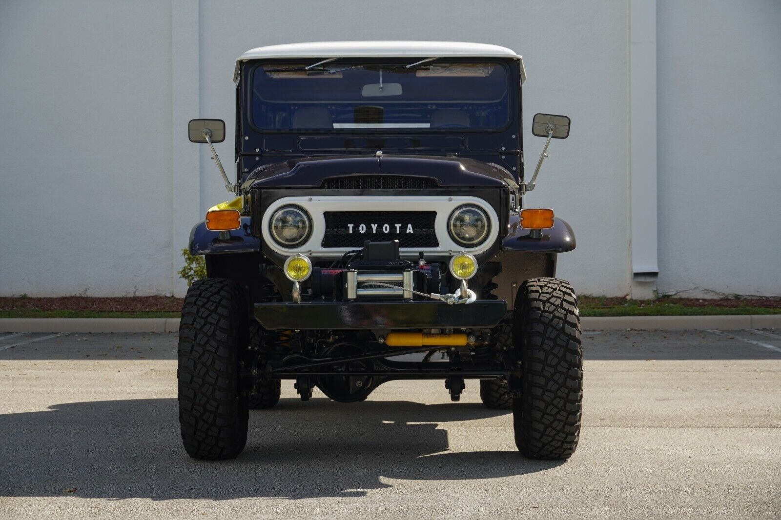 Toyota-Land-Cruiser-1965-7