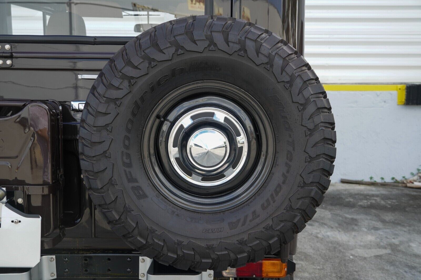 Toyota-Land-Cruiser-1965-9