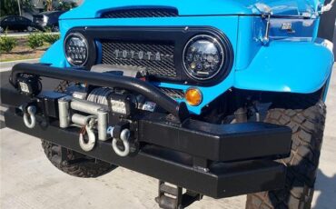 Toyota-Land-Cruiser-1965-SUV-15