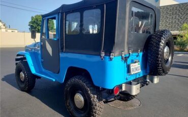 Toyota-Land-Cruiser-1965-SUV-16