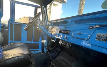 Toyota-Land-Cruiser-1965-SUV-2