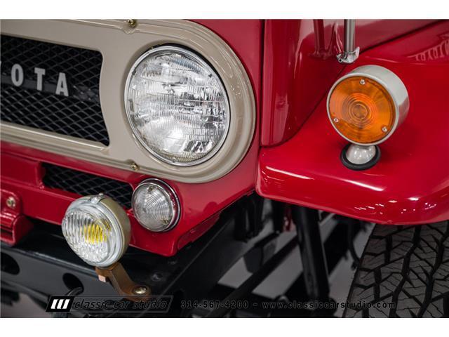 Toyota-Land-Cruiser-1968-SUV-10