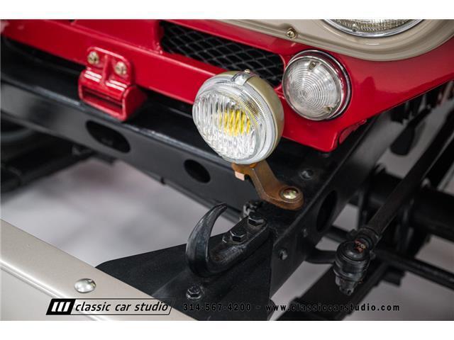 Toyota-Land-Cruiser-1968-SUV-11