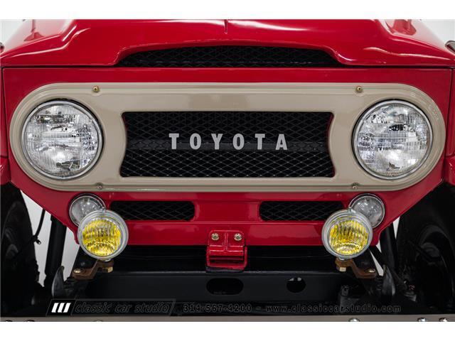 Toyota-Land-Cruiser-1968-SUV-16