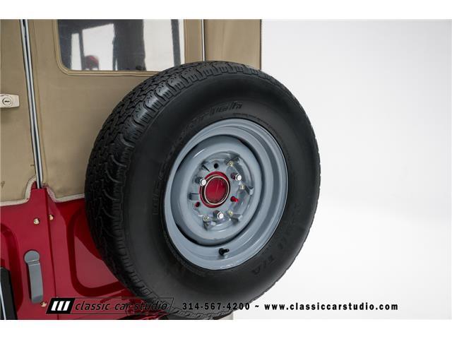 Toyota-Land-Cruiser-1968-SUV-34
