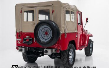Toyota-Land-Cruiser-1968-SUV-38